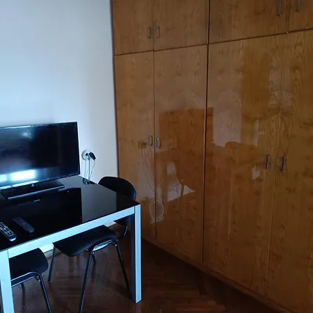 на центъра на до фонтаните и морето и градинта Appartement Varna