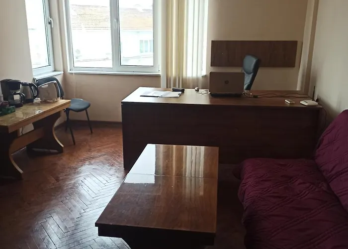 Apartment на центъра на до фонтаните и морето и градинта *